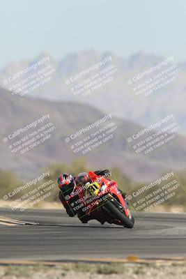 media/Oct-26-2025-Race Pace (Sun) [[c1447ca738]]/Verified/4-Turn 14 (1040am)/